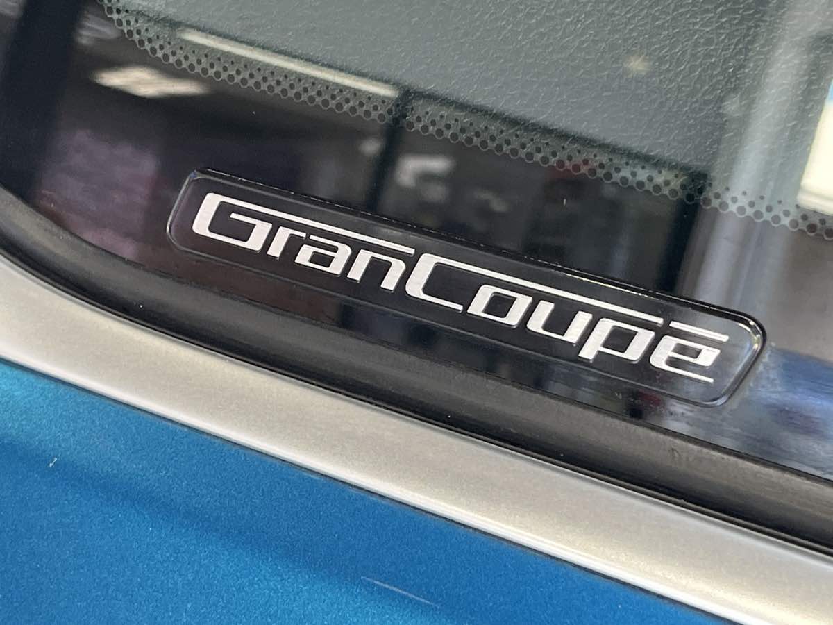 Vehicle image 43 of 45