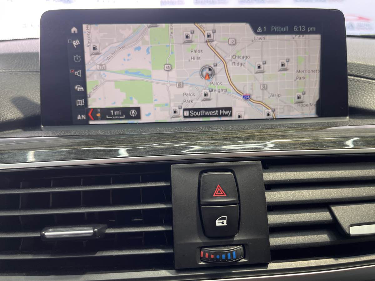 Vehicle image 20 of 45