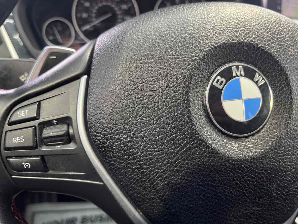 Vehicle image 16 of 45