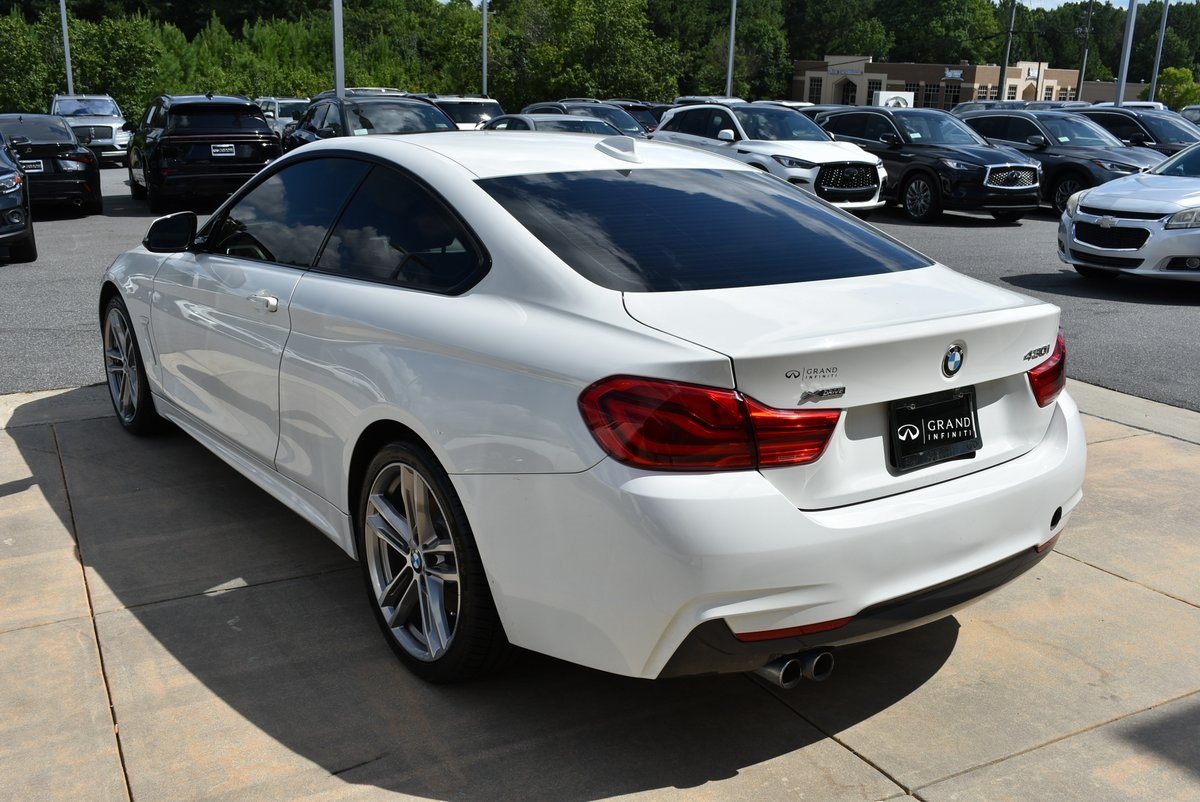 Vehicle image 11 of 34