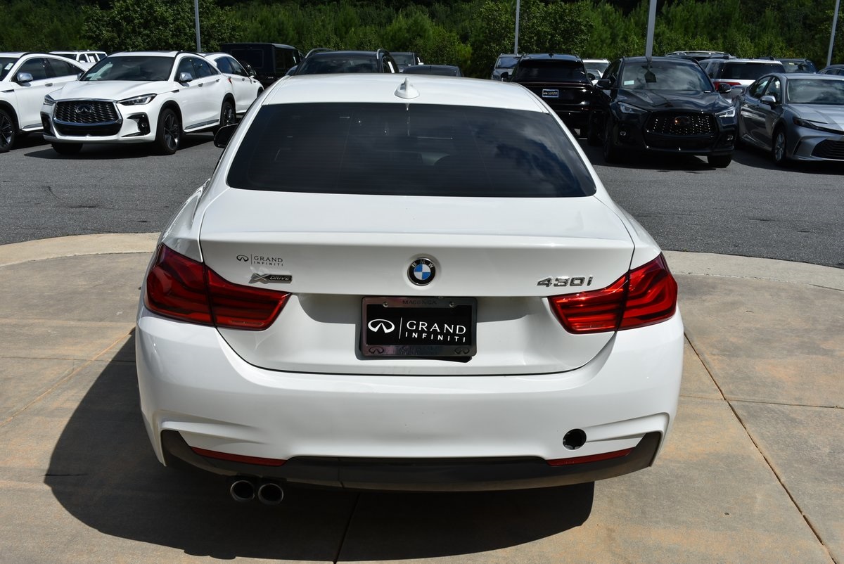 Vehicle image 9 of 34