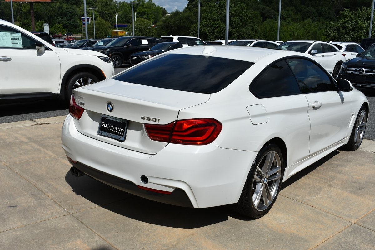 Vehicle image 7 of 34