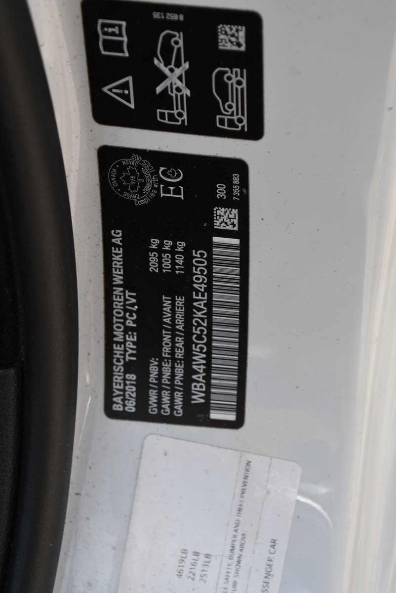 Vehicle image 26 of 34