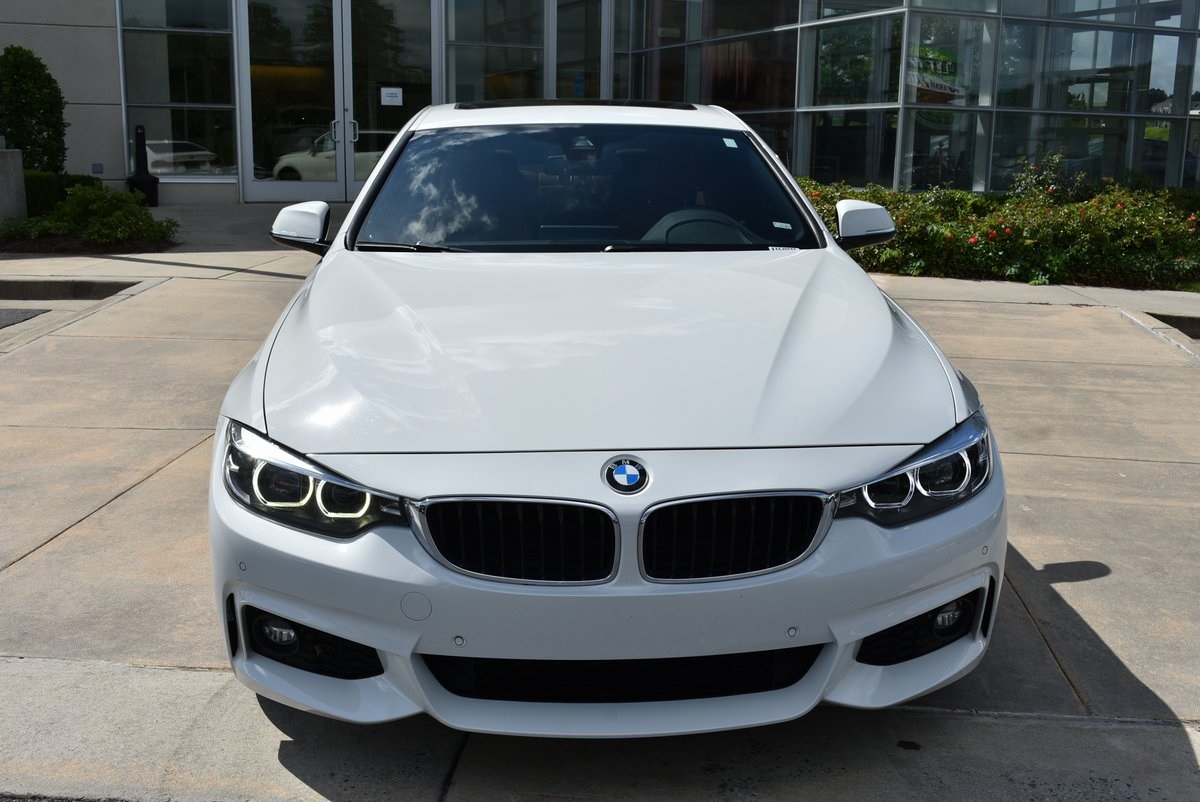 Vehicle image 4 of 34