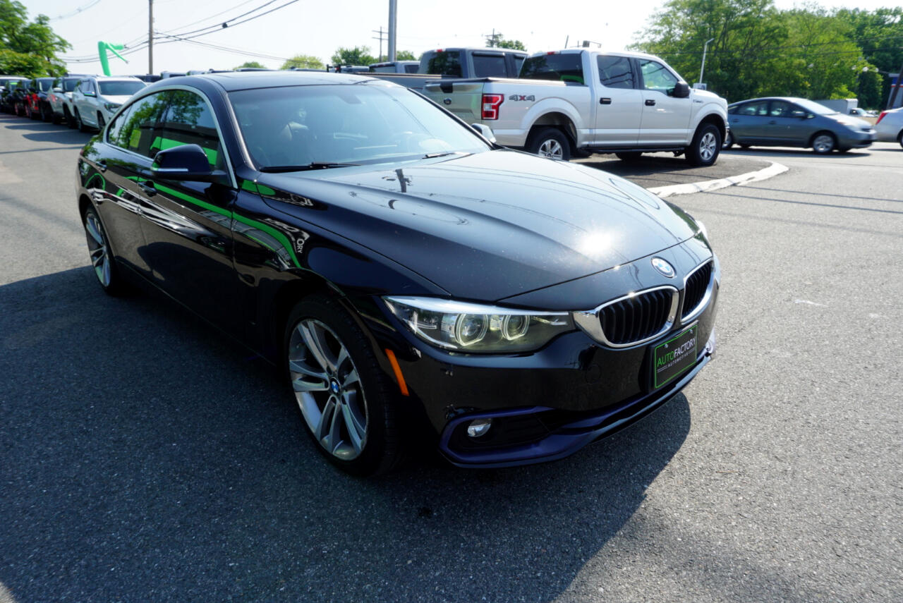 Vehicle image 3 of 27