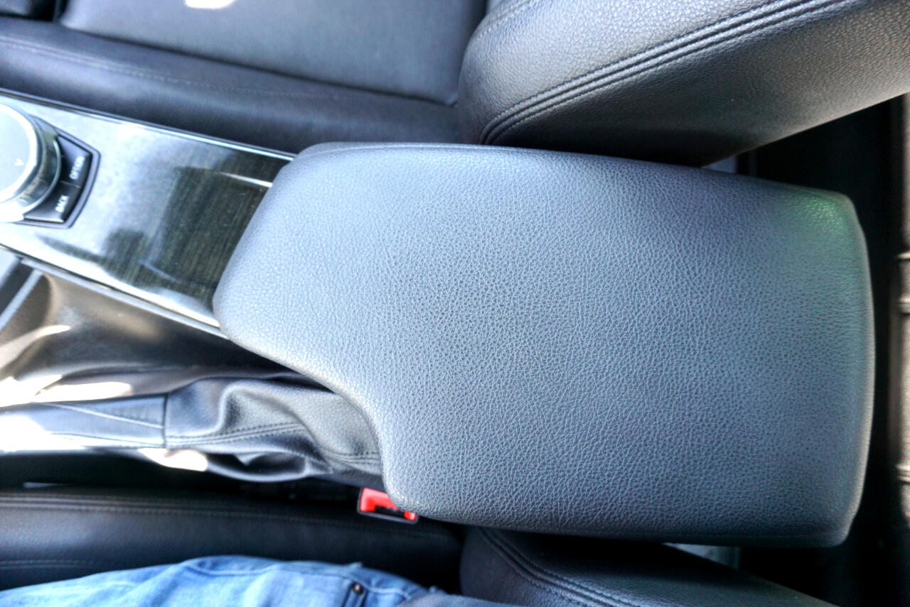 Vehicle image 20 of 27