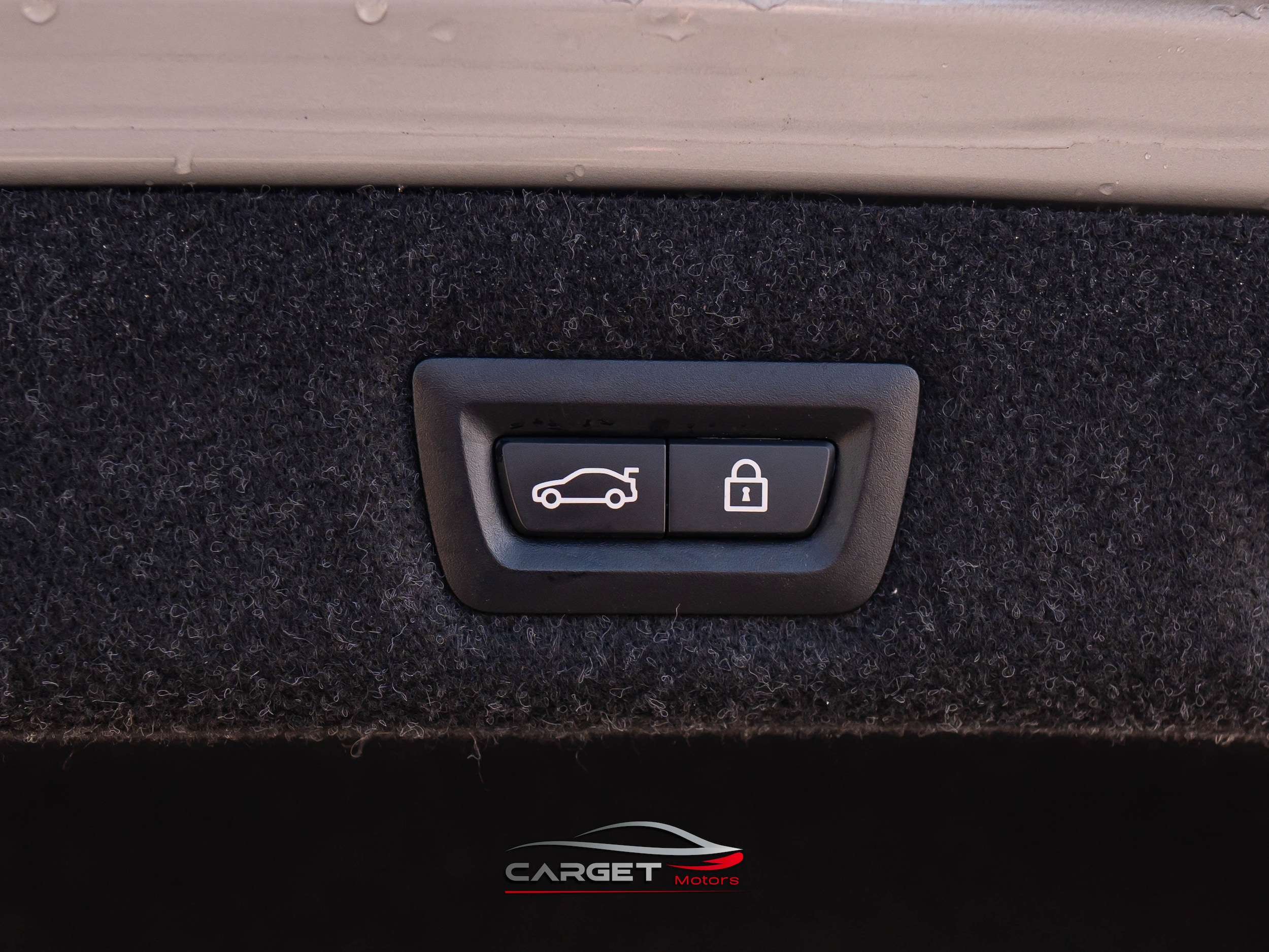 Vehicle image 48 of 53