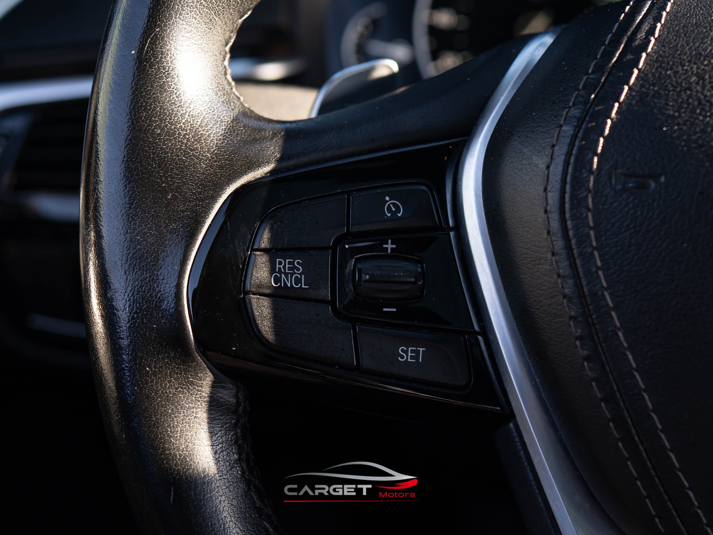 Vehicle image 23 of 53