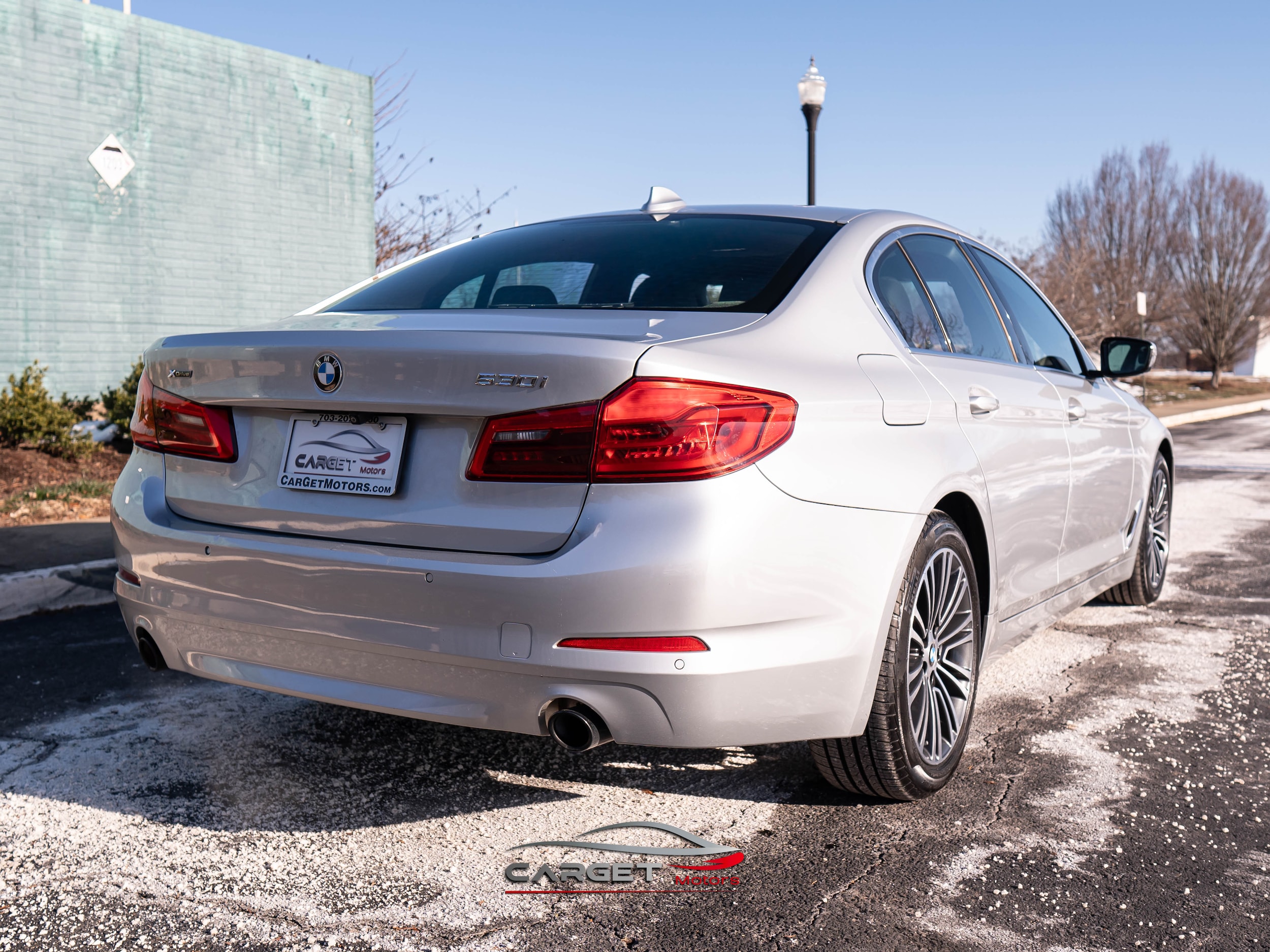 Vehicle image 3 of 53
