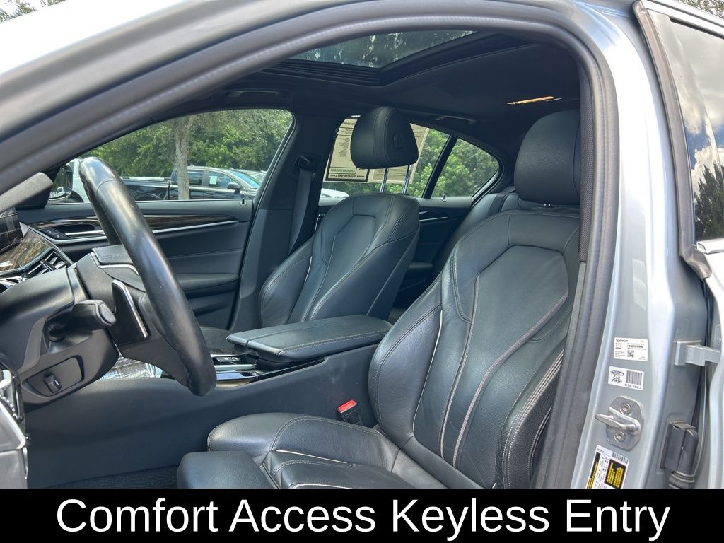 Vehicle image 16 of 51