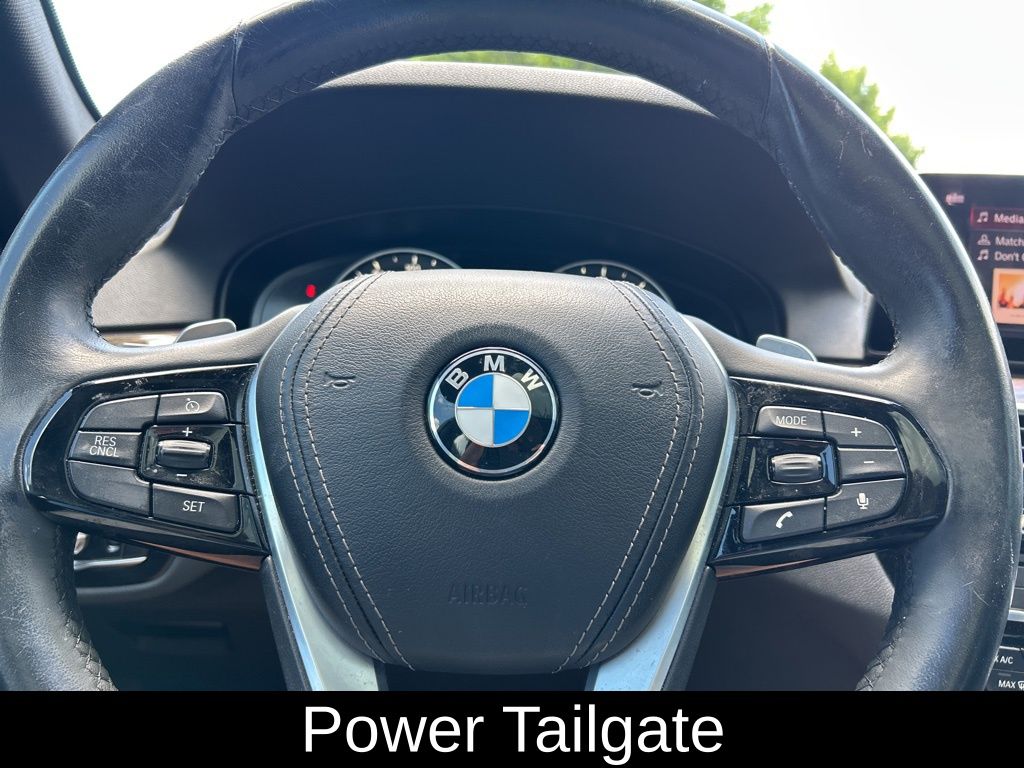 Vehicle image 50 of 51