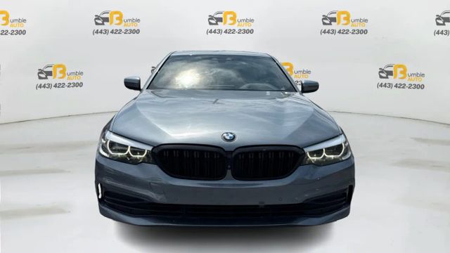 2019 BMW 5 Series 530i Image 1 of 14