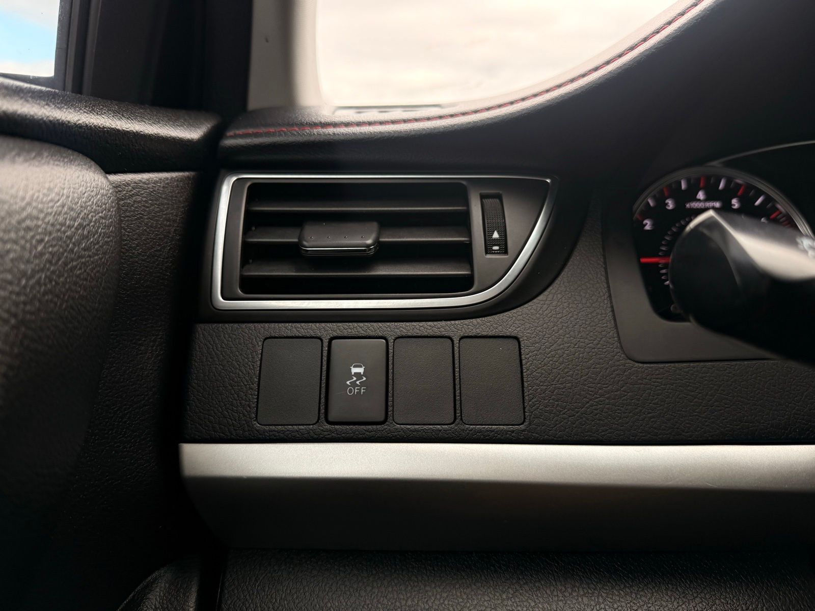 2019 BMW 5 Series 540i Image 34 of 38