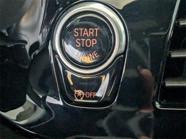 Vehicle image 17 of 37