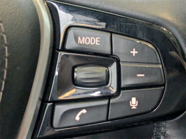 Vehicle image 24 of 37