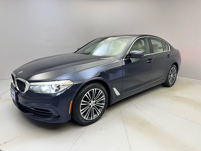 2019 BMW 5 Series 530i xDrive Image 1 of 28