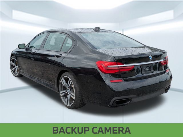 Vehicle image 6 of 16