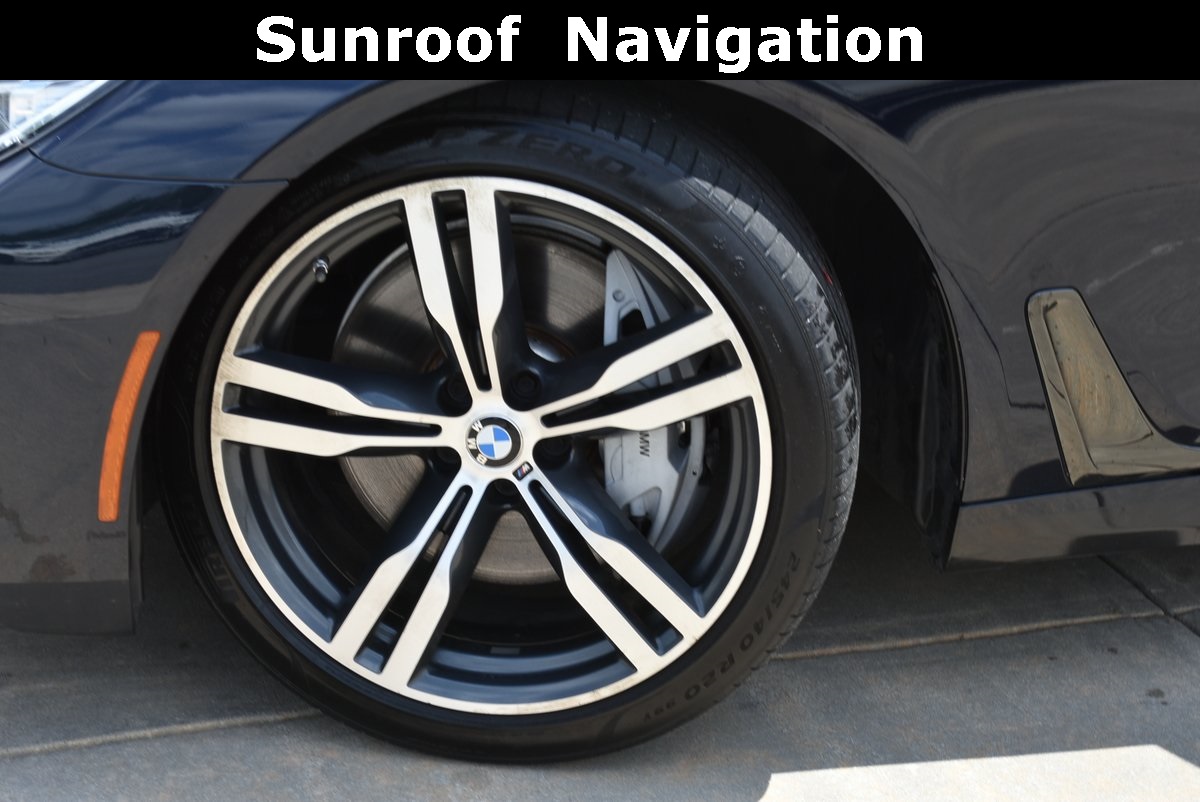 Vehicle image 12 of 40