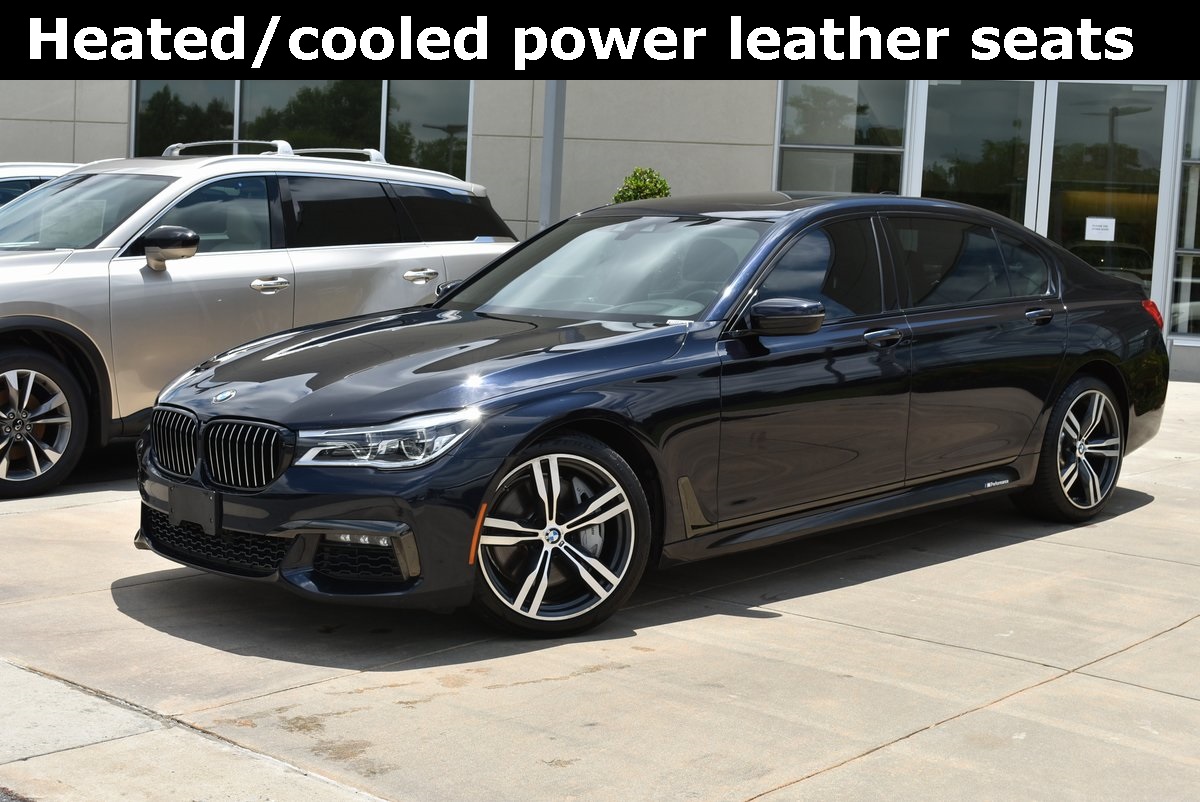 Vehicle image 3 of 40