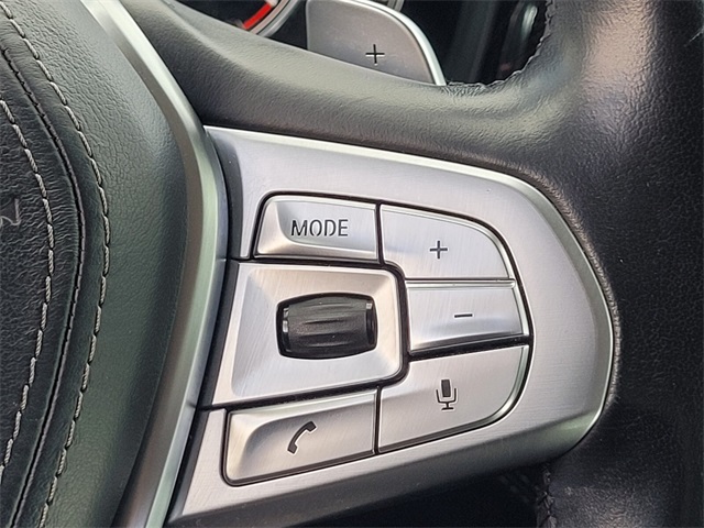 Vehicle image 23 of 35