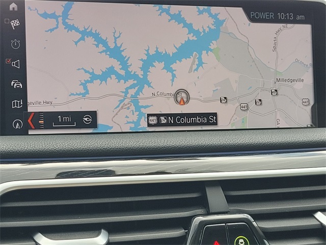 Vehicle image 17 of 35