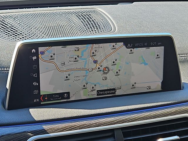 Vehicle image 16 of 30