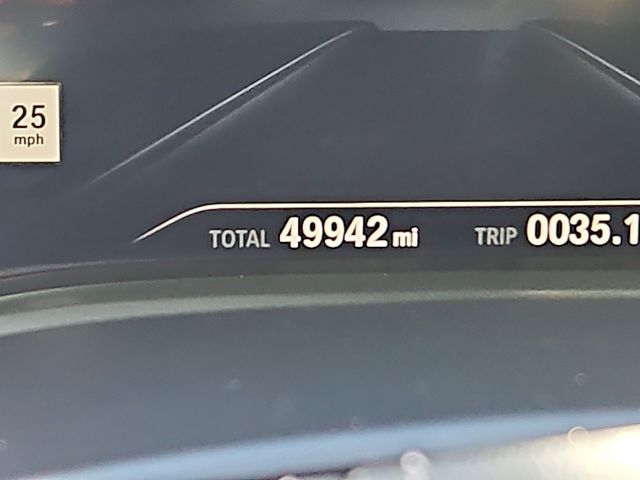 Vehicle image 20 of 30