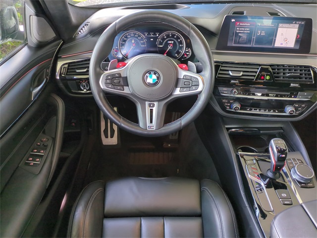 Vehicle image 11 of 31