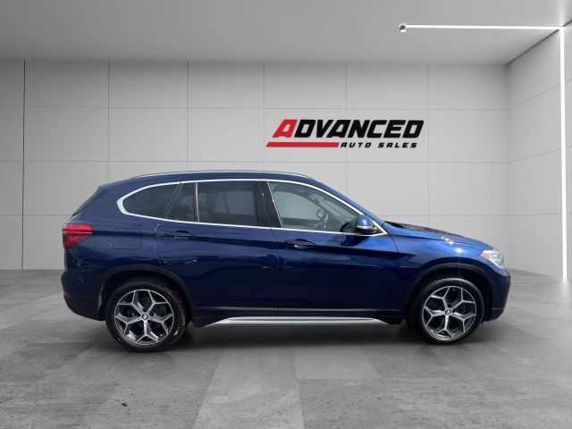 Vehicle image 4 of 28