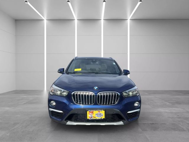 Vehicle image 2 of 28