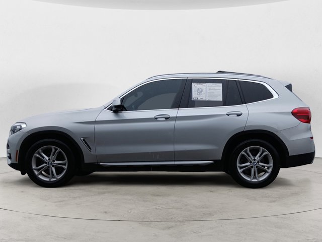 Vehicle image 8 of 22