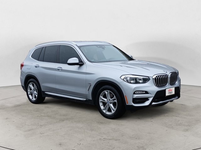 Vehicle image 3 of 22