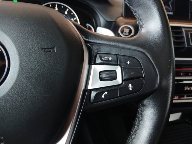 Vehicle image 16 of 22