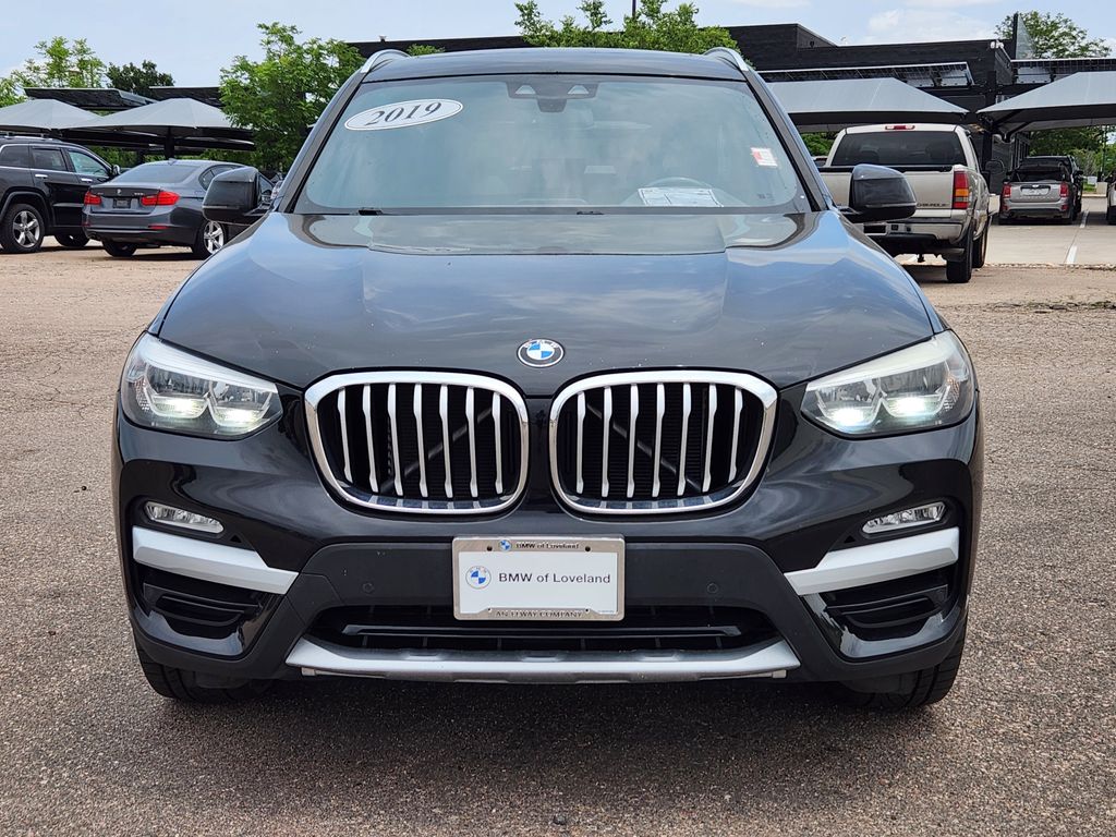 2019 BMW X3 xDrive30i Image 2 of 33