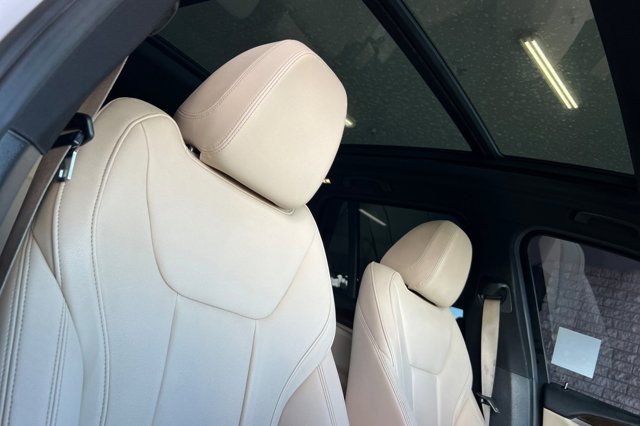 2019 BMW X3 xDrive30i Image 12 of 30