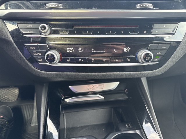 Vehicle image 33 of 33