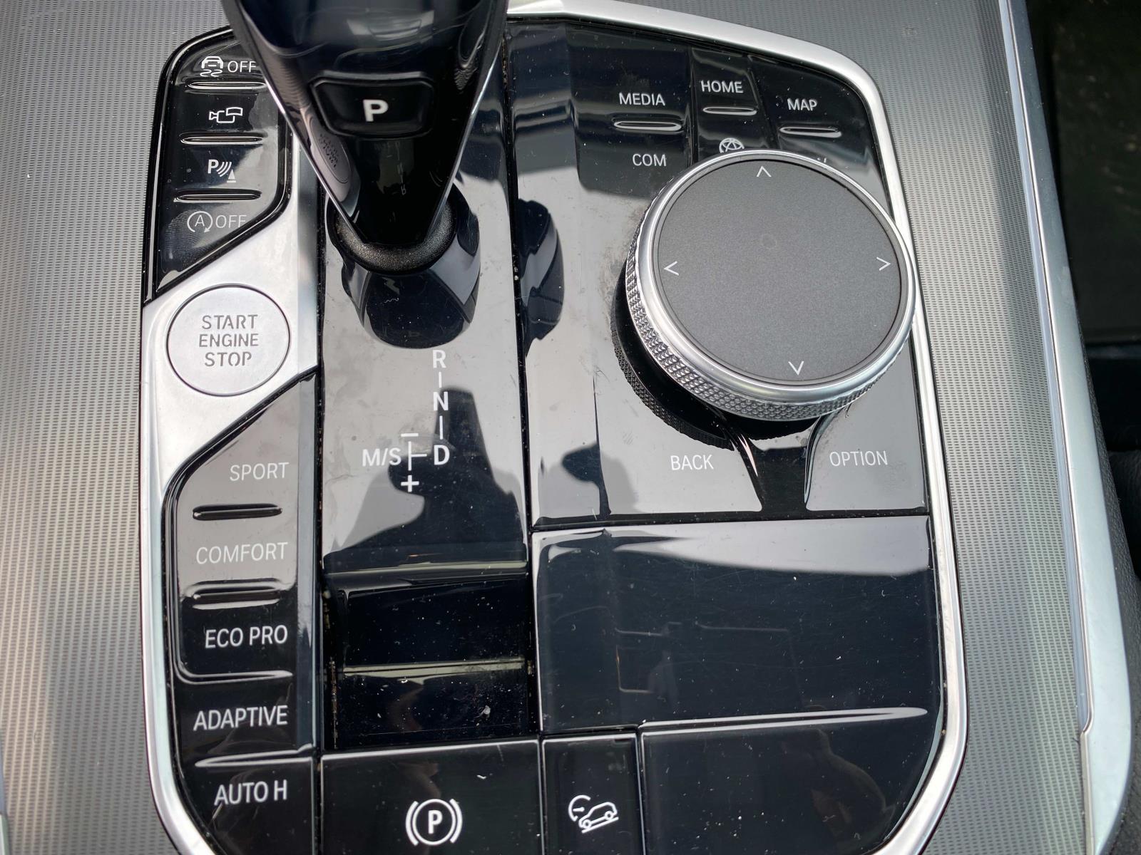 Vehicle image 12 of 20
