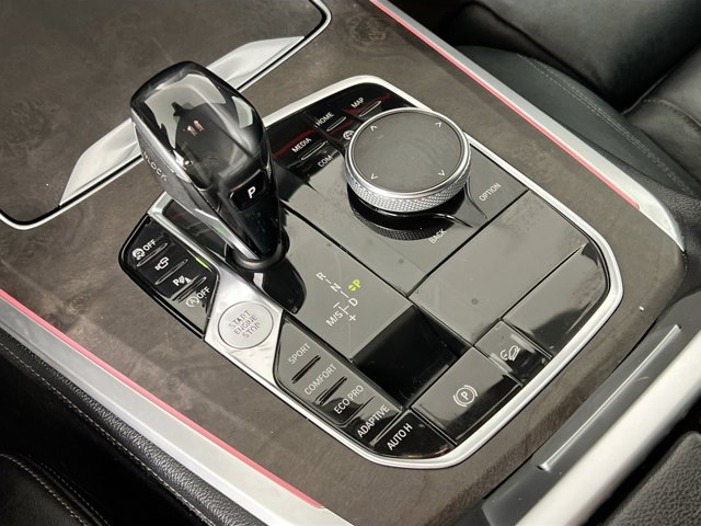 Vehicle image 29 of 60