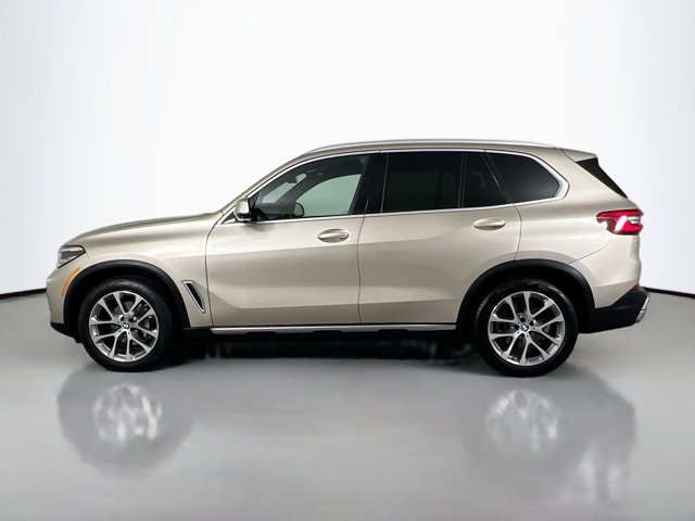 Vehicle image 13 of 60