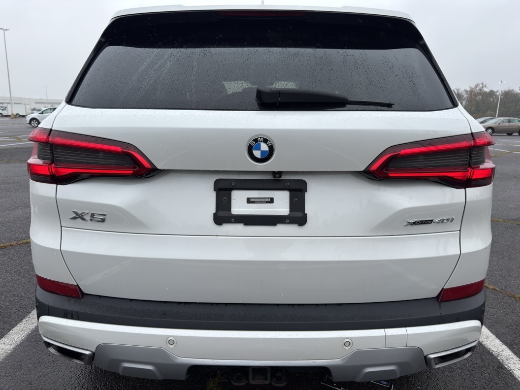 2019 BMW X5 xDrive40i Image 5 of 29