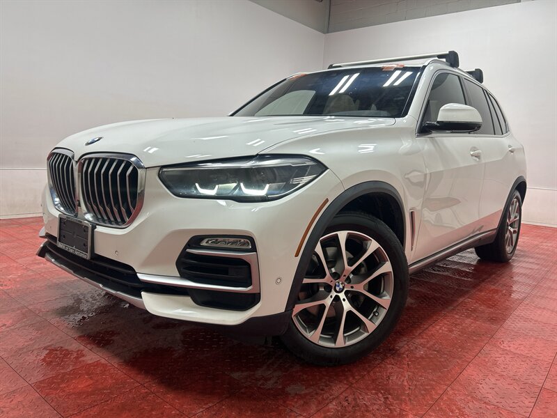 2019 BMW X5 xDrive40i Image 2 of 42