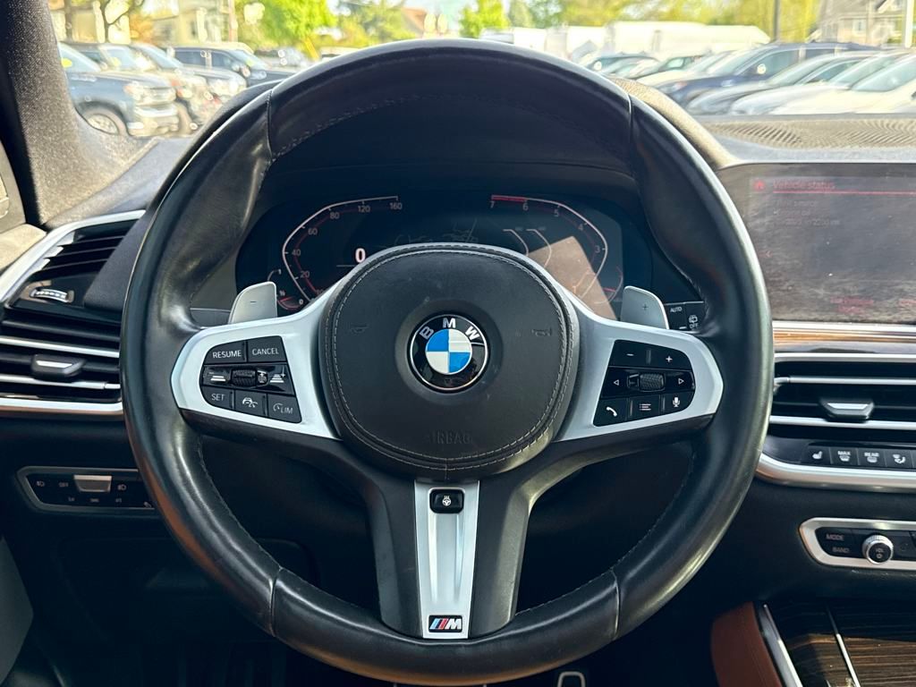 Vehicle image 19 of 29