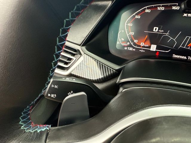 Vehicle image 20 of 36