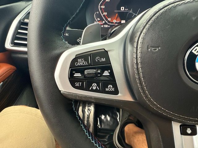Vehicle image 18 of 36