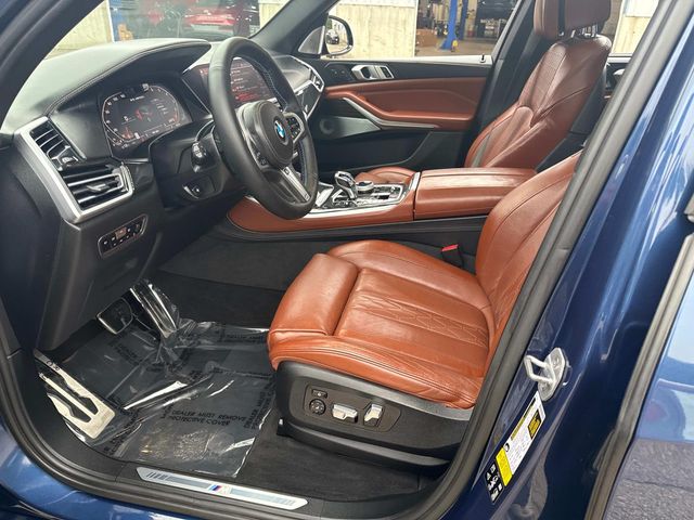 Vehicle image 14 of 36