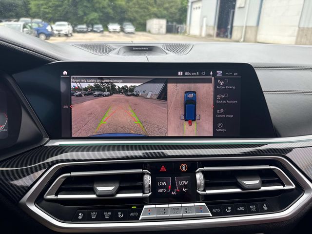 Vehicle image 21 of 36