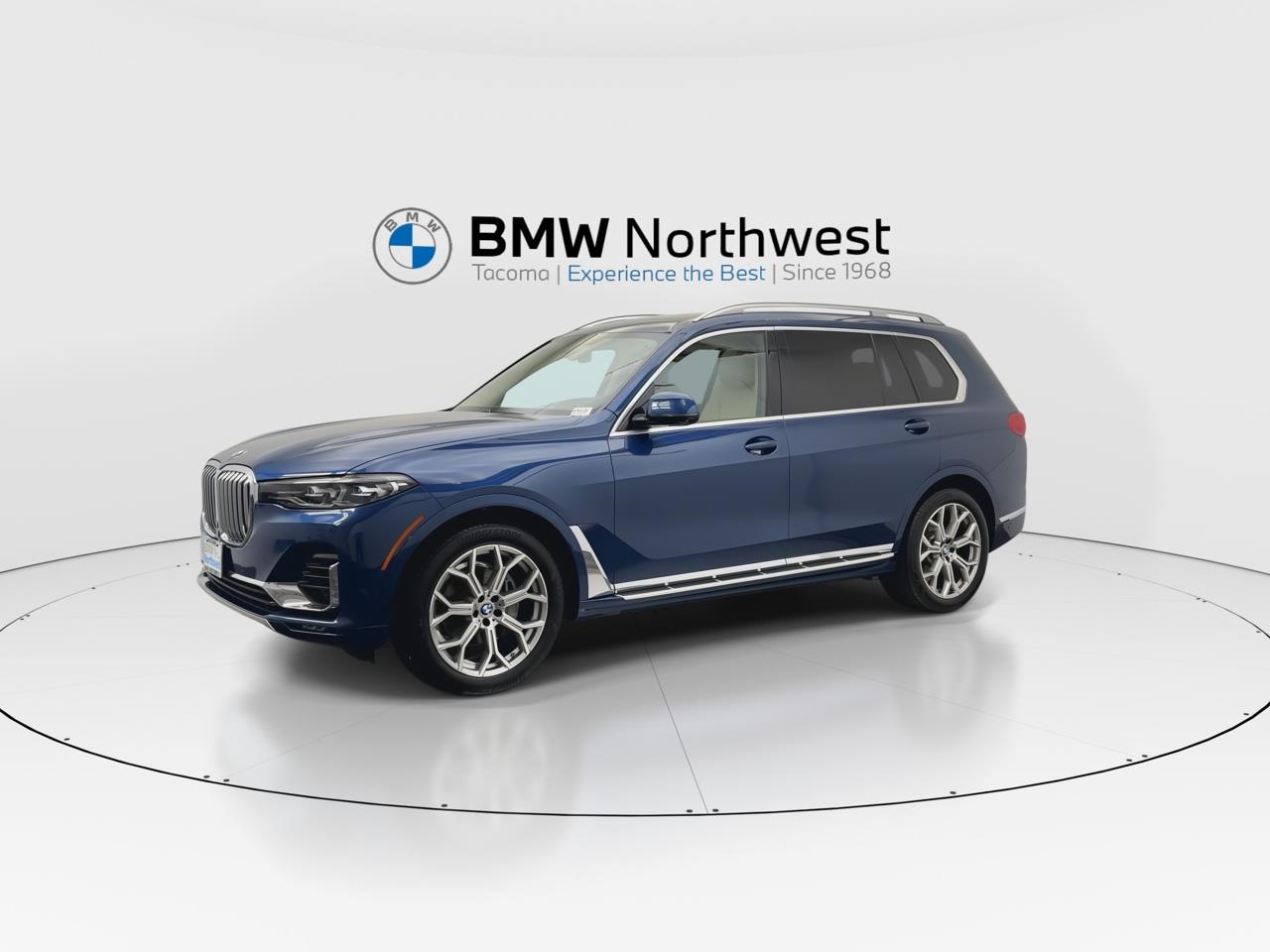 Vehicle image 3 of 31