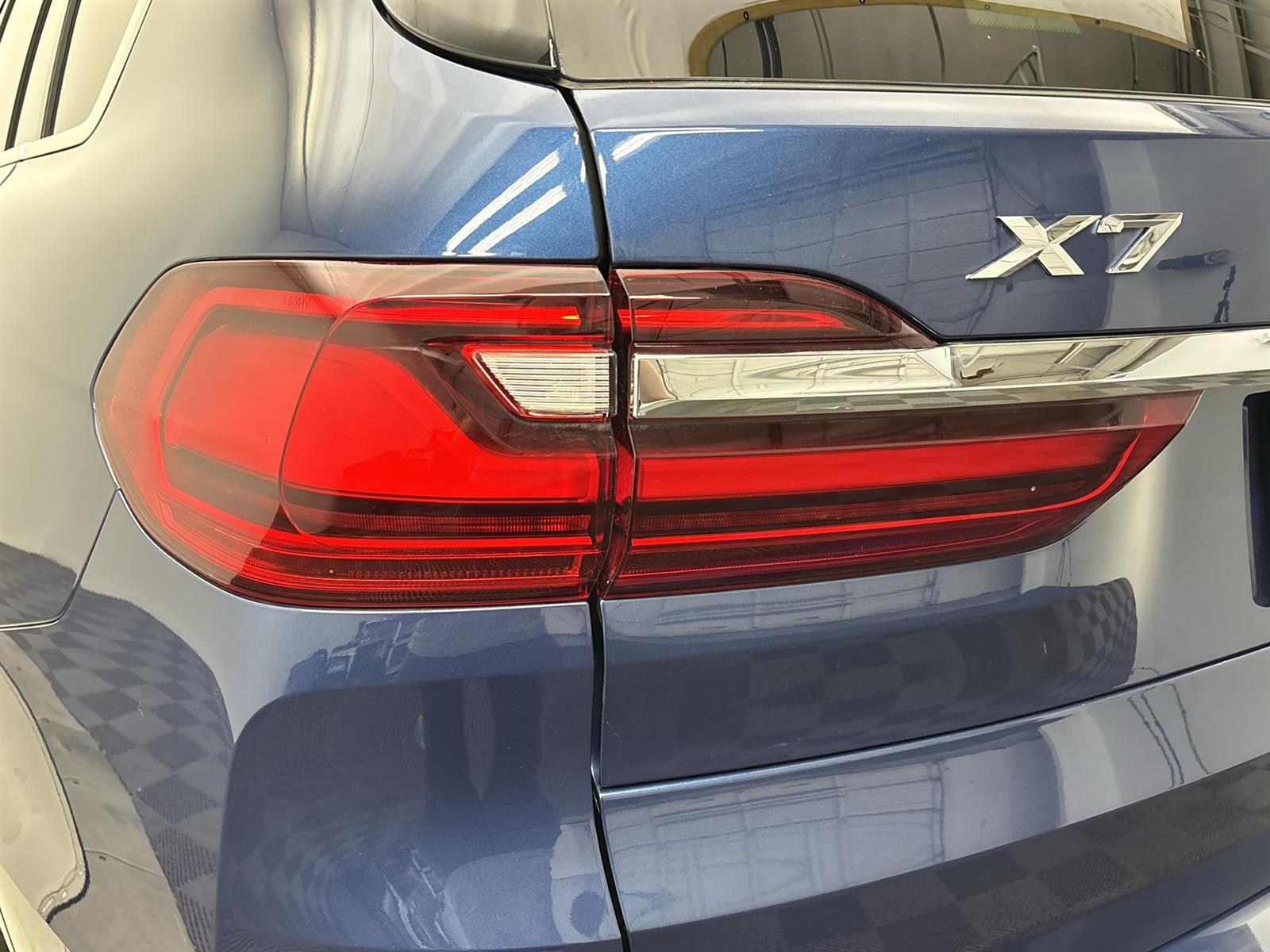 Vehicle image 20 of 31