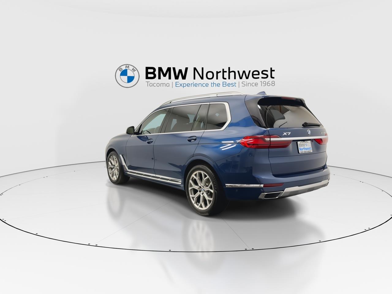 Vehicle image 13 of 31
