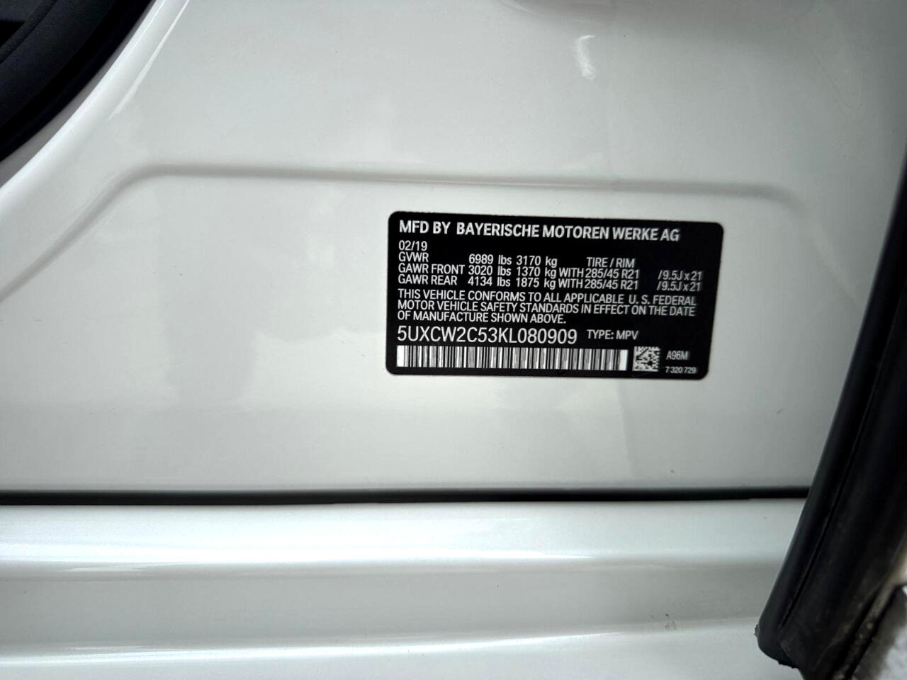 Vehicle image 28 of 31
